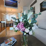 Olmo Luxury - By Myhomeincomo Como