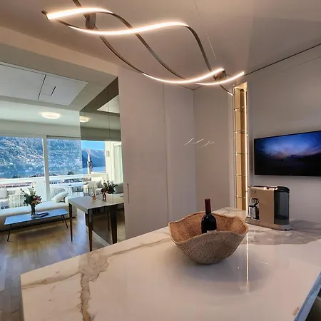Olmo Luxury - By Myhomeincomo Διαμέρισμα