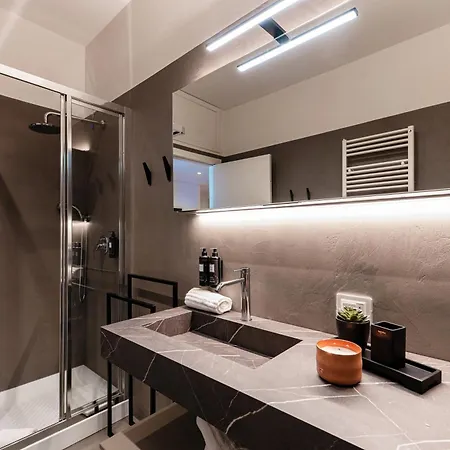 Olmo Luxury - By Myhomeincomo Como