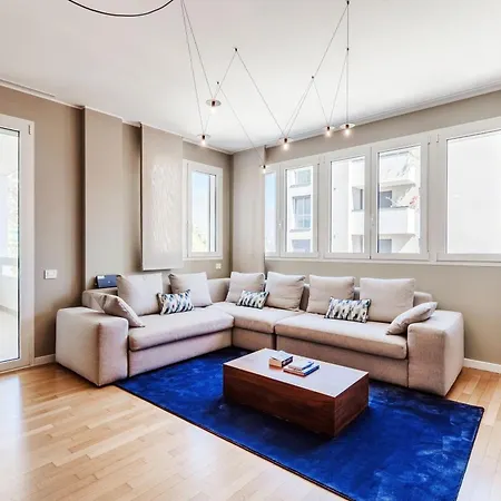 Olmo Luxury - By Myhomeincomo Como