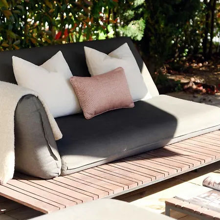 Olmo Luxury - By Myhomeincomo * Como