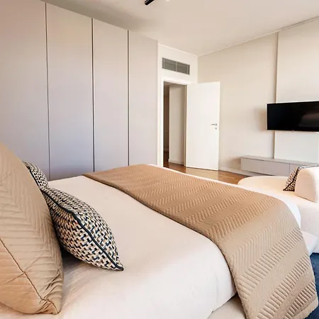 Olmo Luxury - By Myhomeincomo Daire *
