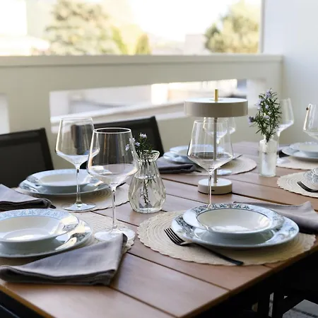 Olmo Luxury - By Myhomeincomo * Como