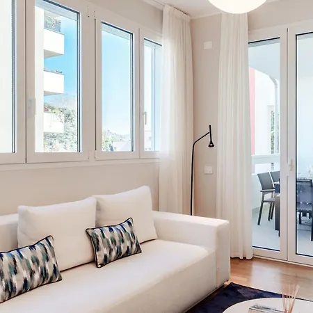 Daire Olmo Luxury - By Myhomeincomo *