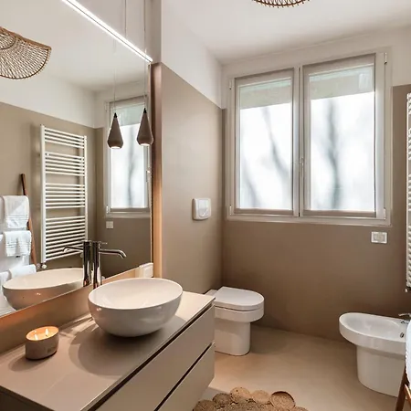 Olmo Luxury - By Myhomeincomo Daire *