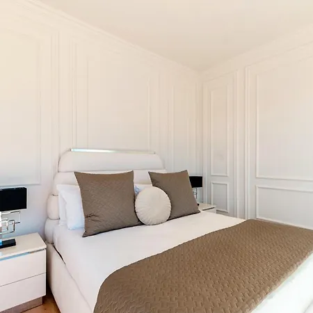 Apartamento Olmo Luxury - By Myhomeincomo