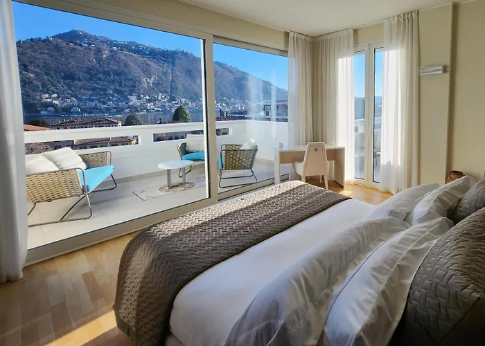 Lägenhet Olmo Luxury - By Myhomeincomo *