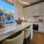 Apartamento Olmo Luxury - By Myhomeincomo *